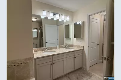 1206 Whitney Lane, Allendale, NJ 07401 - Photo 20