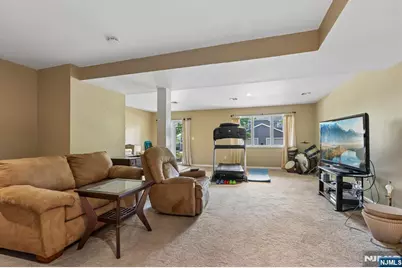 411 Heights Drive 8 #8, Haledon, NJ 07508 - Photo 38