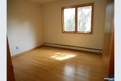 165 River Road 165 #165, Clifton, NJ 07014 - Photo 8