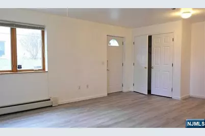 330 Lincoln Avenue, Fort Lee, NJ 07024 - Photo 16