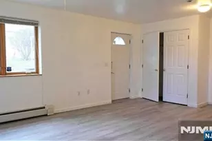 330 Lincoln Ave, Fort Lee, NJ 07024 - Photo 16