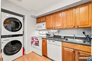 24 Crest Street 2C, Westwood, NJ 07675 - Photo 14
