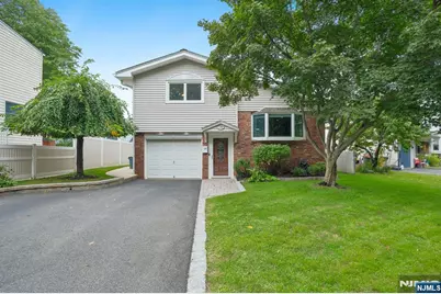 175 Marginal Road, Elmwood Park, NJ 07407 - Photo 2