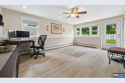 175 Marginal Road, Elmwood Park, NJ 07407 - Photo 16
