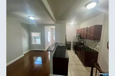 110 Peabody Place 2 #2, Newark, NJ 07104 - Photo 4