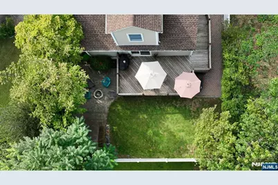 700 Evans Street, Paramus, NJ 07652 - Photo 32
