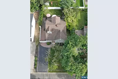 700 Evans Street, Paramus, NJ 07652 - Photo 28
