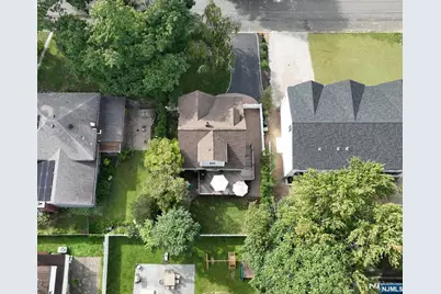 700 Evans Street, Paramus, NJ 07652 - Photo 30