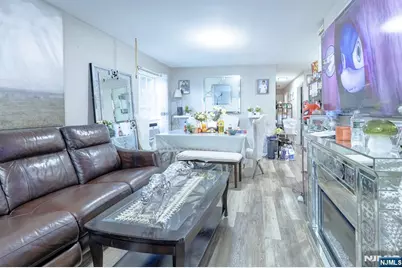 242 Graham Avenue, Paterson, NJ 07501 - Photo 36