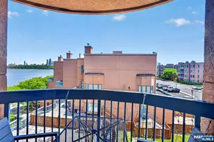 502 Livingston Ct N502, Edgewater, NJ 07020 - Photo 16