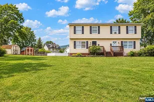 46 Walnut St, Pompton Lakes, NJ 07442 - Photo 1