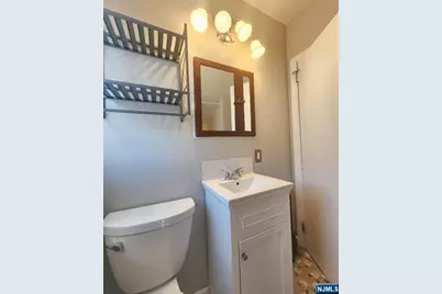 23 Park Avenue 2 #2, Garfield, NJ 07026 - Photo 10