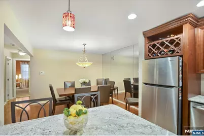 124 Falls Bridge Drive 629 #629, Totowa, NJ 07512 - Photo 12
