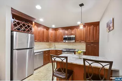 124 Falls Bridge Drive 629 #629, Totowa, NJ 07512 - Photo 10