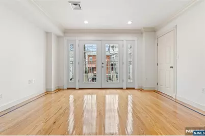 317 11th Street 2 #2, Union City, NJ 07087 - Photo 4
