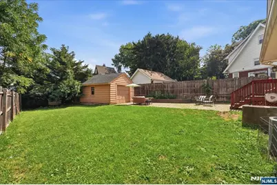 187 Kings Court, Teaneck Township, NJ 07666 - Photo 38