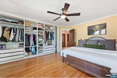 187 Kings Court, Teaneck Township, NJ 07666 - Photo 10