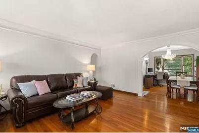 185 Bergenline Avenue, Westwood, NJ 07675 - Photo 4