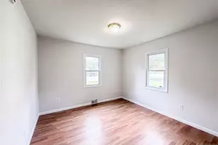 128 Catherine Ave, Mahwah, NJ 07430 - Photo 8