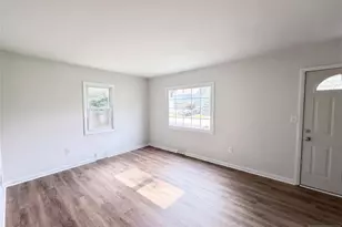128 Catherine Ave, Mahwah, NJ 07430 - Photo 4
