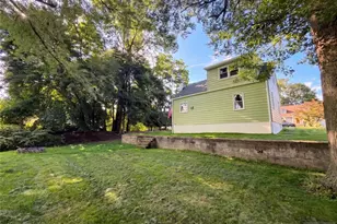 128 Catherine Ave, Mahwah, NJ 07430 - Photo 22