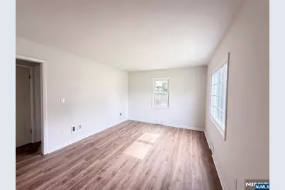 128 Catherine Avenue, Mahwah, NJ 07430 - Photo 6
