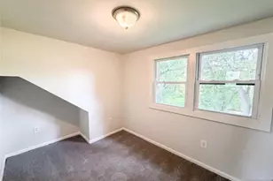128 Catherine Ave, Mahwah, NJ 07430 - Photo 12