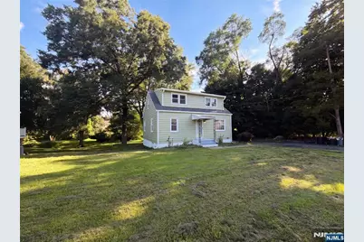128 Catherine Avenue, Mahwah, NJ 07430 - Photo 20