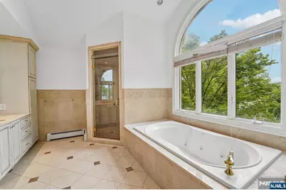 14 Leighton Street, Englewood Cliffs, NJ 07632 - Photo 26