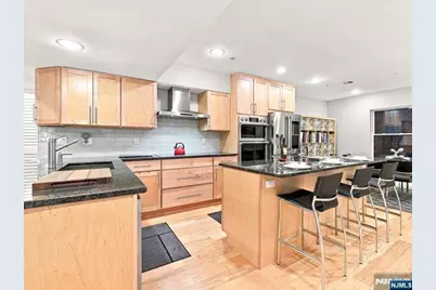 4801 Palisade Avenue 4B #4B, Union City, NJ 07087 - Photo 4