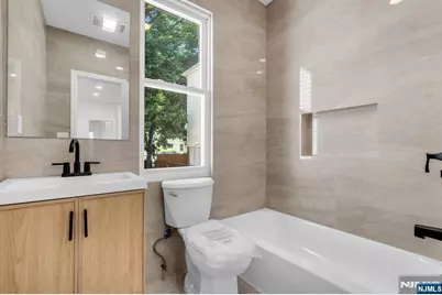 130 19th Avenue, Irvington, NJ 07111 - Photo 10