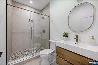 127 Washington Avenue, Rutherford, NJ 07070 - Photo 40