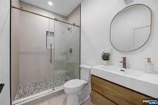 127 Washington Ave, Rutherford, NJ 07070 - Photo 40