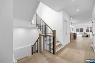 127 Washington Ave, Rutherford, NJ 07070 - Photo 6