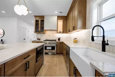 127 Washington Avenue, Rutherford, NJ 07070 - Photo 18