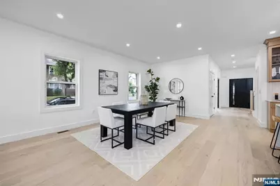 127 Washington Avenue, Rutherford, NJ 07070 - Photo 12
