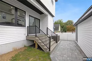 127 Washington Ave, Rutherford, NJ 07070 - Photo 4