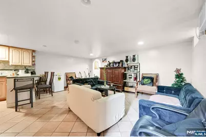 83 Pacific Street, Newark, NJ 07105 - Photo 24