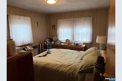 72 Fairview Avenue, Bogota, NJ 07603 - Photo 12