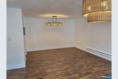 250 Grant Avenue C29 / 329 #C29 / 329, Lyndhurst Township, NJ 07071 - Photo 4