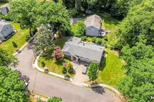 318 Briarcliff Ln, Paramus, NJ 07652 - Photo 30