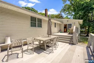 318 Briarcliff Ln, Paramus, NJ 07652 - Photo 26