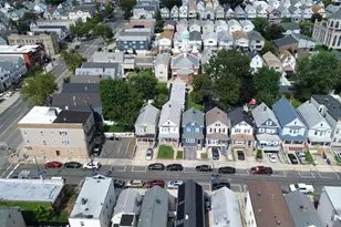 93 27th St, Bayonne, NJ 07002 - Photo 4