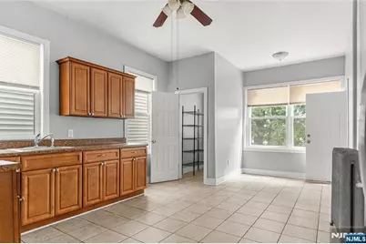 564 Sanford Avenue 1 #1, Newark, NJ 07106 - Photo 6