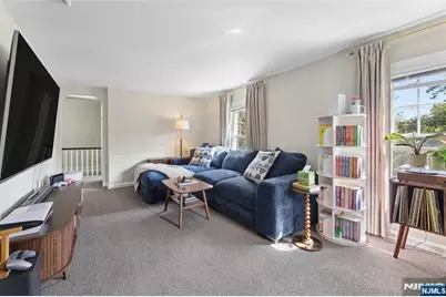 166 Crescent Avenue, Waldwick, NJ 07463 - Photo 24