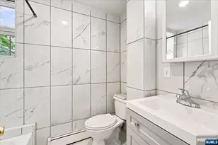 363 Forrest St, Jersey City, NJ 07304 - Photo 16