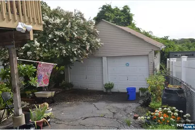128 Hillside Terrace, Irvington, NJ 07111 - Photo 4