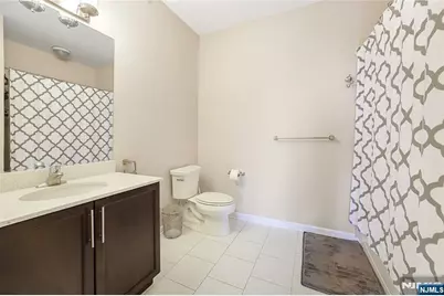 4422 Riverview Avenue 422 #422, Englewood, NJ 07631 - Photo 20
