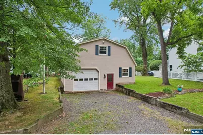 46 Schraalenburgh Road, Haworth, NJ 07641 - Photo 8