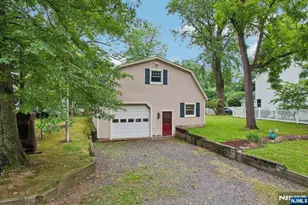 46 Schraalenburgh Rd, Haworth, NJ 07641 - Photo 8